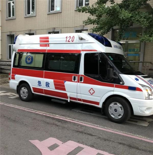 银海选择我们的救护车出租，开启安心转院之旅